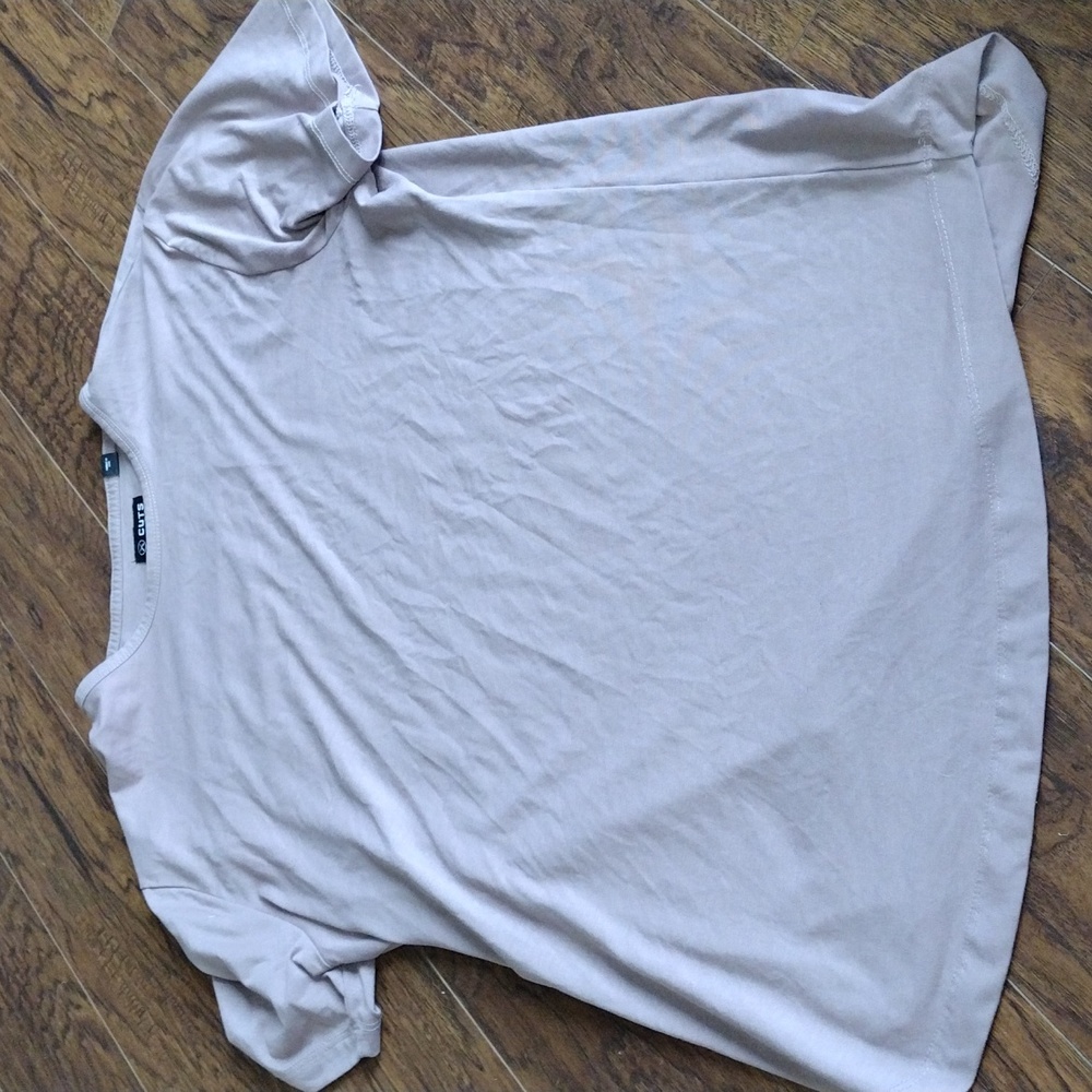 Cuts shirt